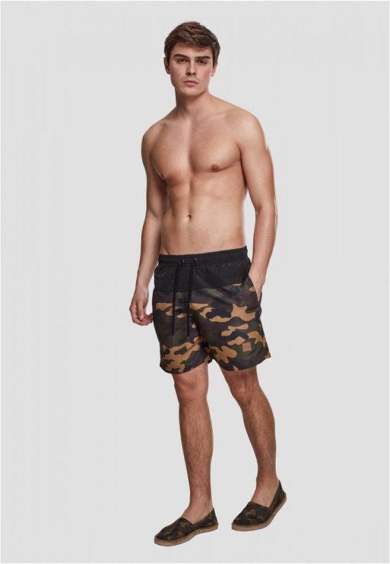 Pánské koupací kraťasy Urban Classics Block Swim Shorts - blk/woodcamo
