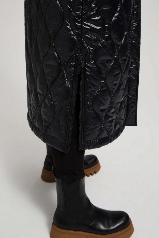 Černá, dlouhá dámská vesta Moodo Z-KA-4203
