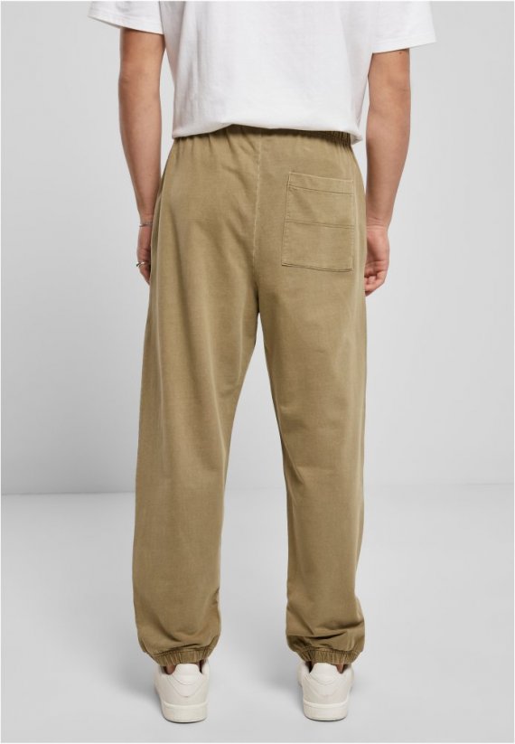 Męskie spodnie dresowe Urban Classics Overdyed Sweatpants - khaki