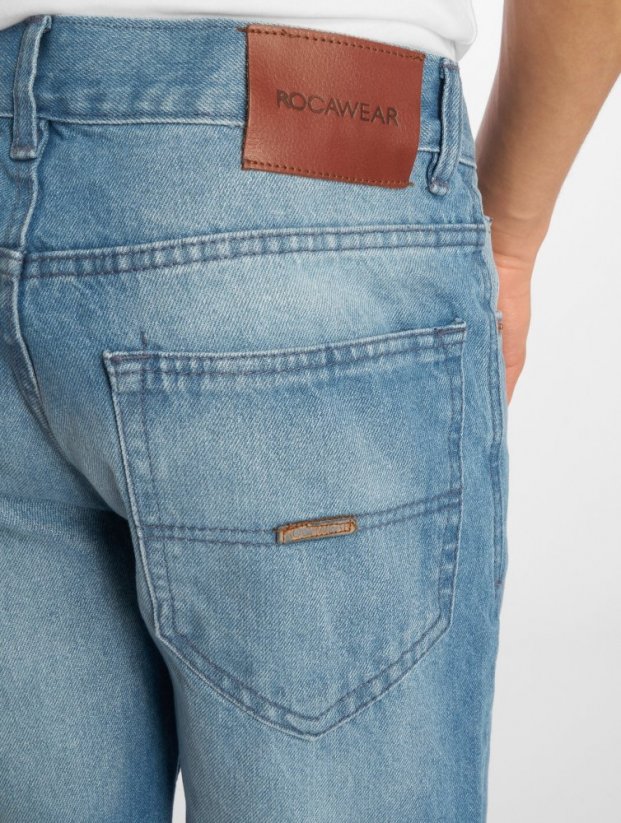 Rocawear / Straight Fit Jeans Moletro Leather Patch in blue