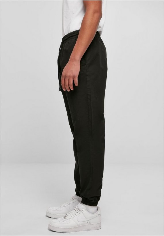 Męskie spodnie dresowe Urban Classics Basic Jogg - czarny