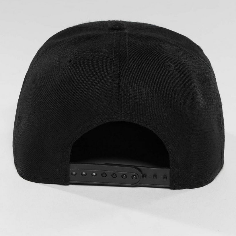 Kšiltovka Rocawear / Snapback Cap BLNCTY in black