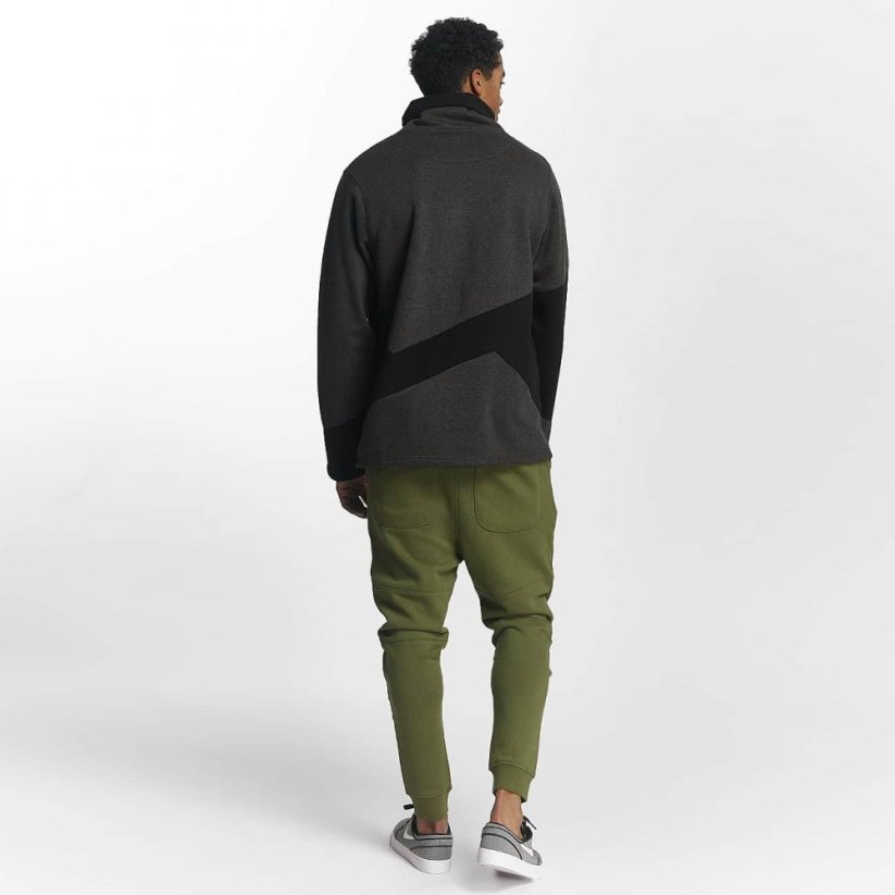 Just Rhyse / Sweat Pant Chilkat in olive