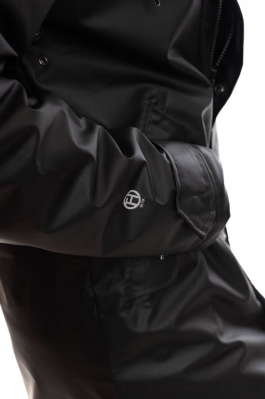 Zimní dámský kabát 2117 Stenhag black