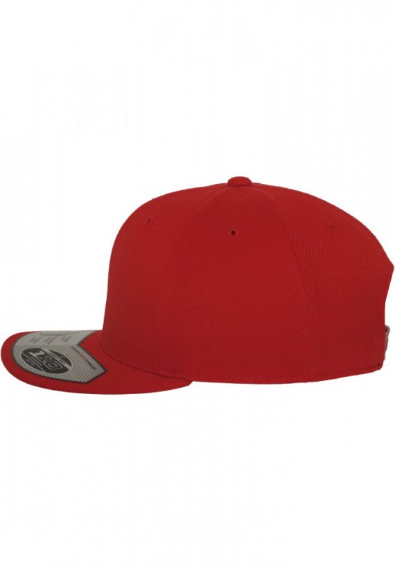 110 Fitted Snapback - red