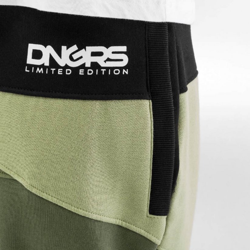 Męskie spodnie dresowe Dangerous DNGRS / Locotay Race City - oliwkowe