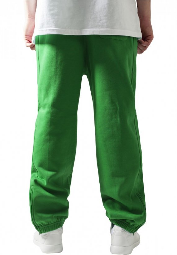 Męskie spodnie dresowe Urban Classics Sweatpants - kolor zielony