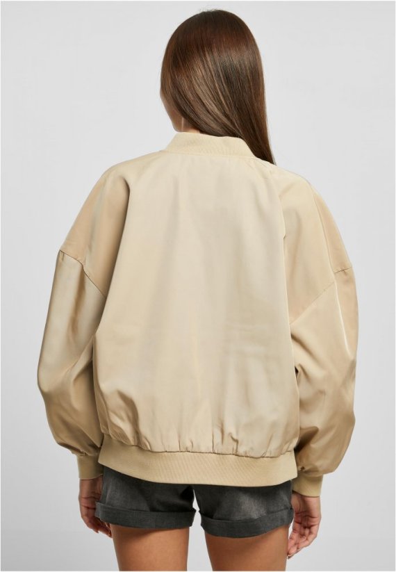 Dámská bunda Urban Classics Recycled Oversized Light Bomber - béžová