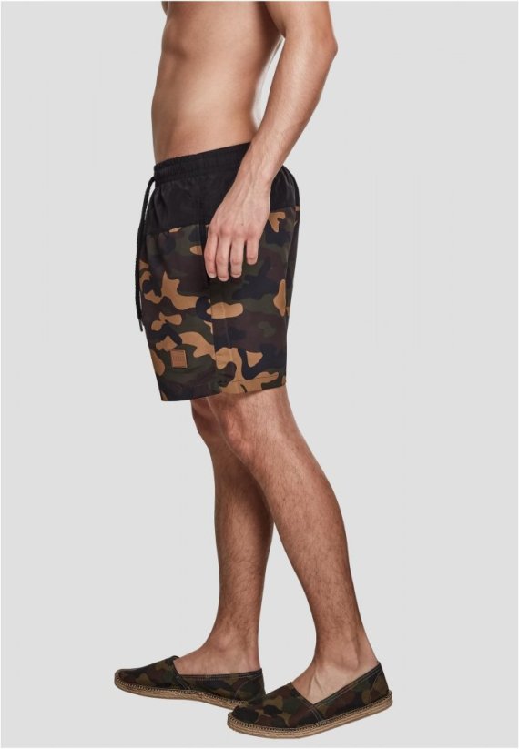 Pánské koupací kraťasy Urban Classics Block Swim Shorts - blk/woodcamo