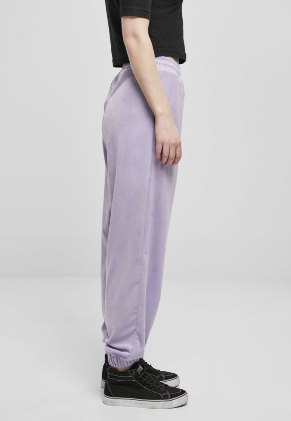 Damskie spodnie dresowe Urban Classics High Waist Ballon Velvet Sweat Pants - fioletowe