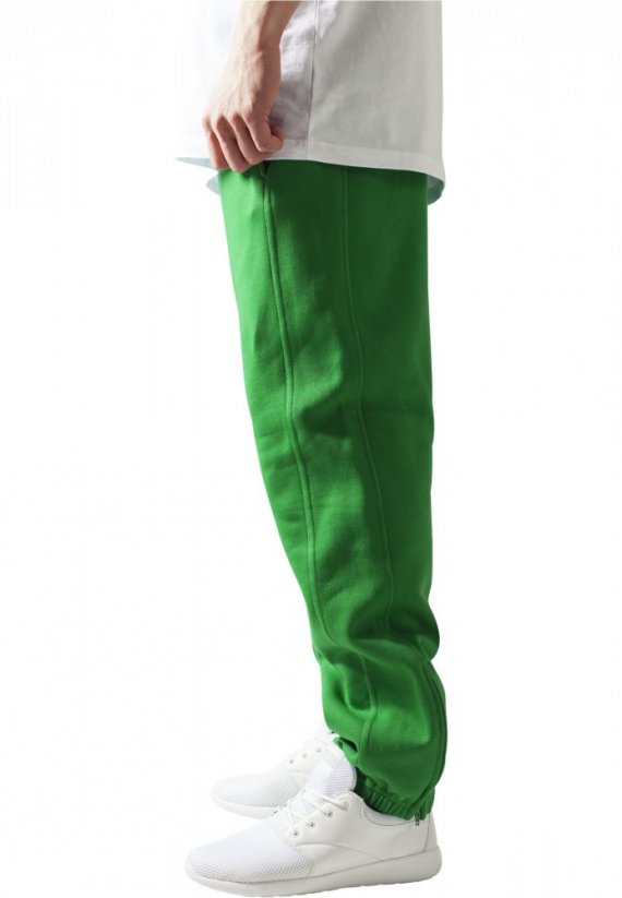 Pánske tepláky Urban Classics Sweatpants - zelené