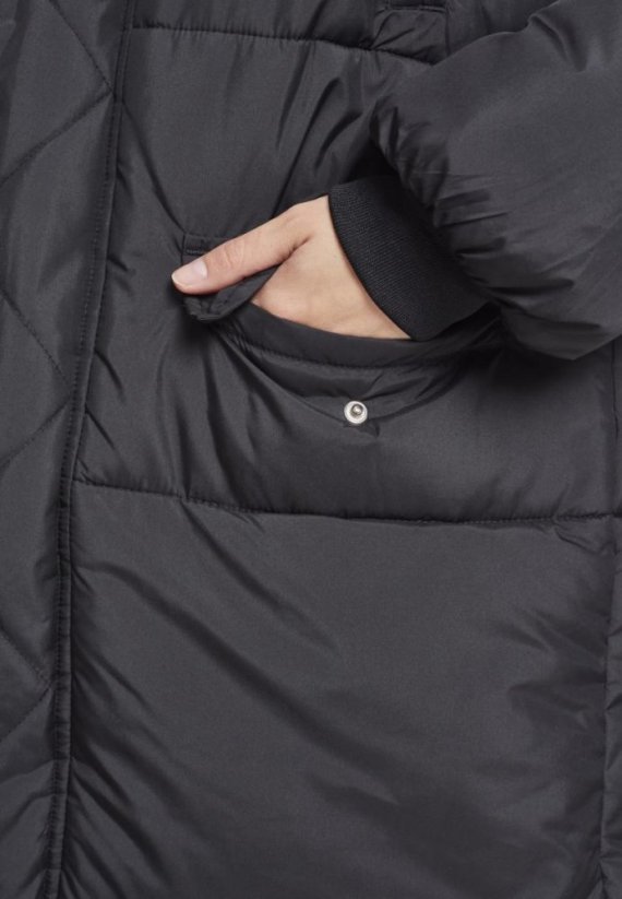 Černý dámský zimní kabát Urban Classics Ladies Oversize Faux Fur Puffer Coat
