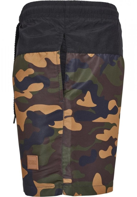 Pánské koupací kraťasy Urban Classics Block Swim Shorts - blk/woodcamo