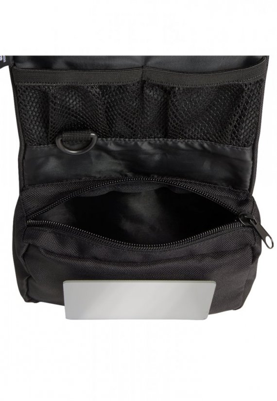 Toiletry Bag medium - black