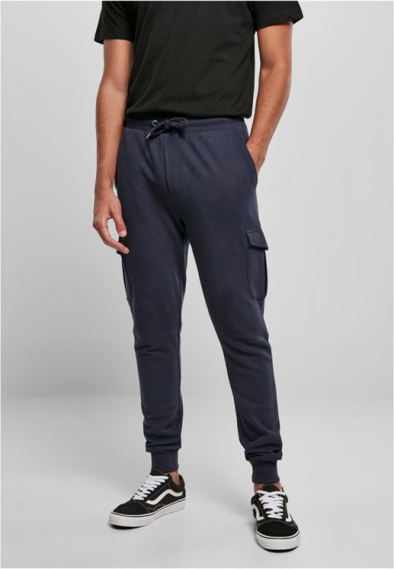 Męskie spodnie dresowe Urban Classics Fitted Cargo Sweatpants - ciemny niebieski