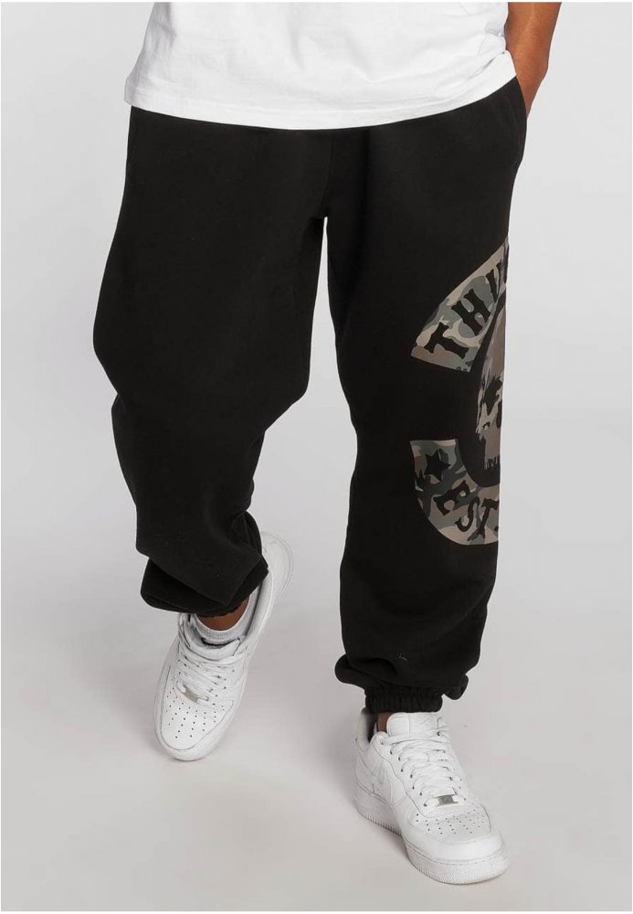 Thug Life B.Camo Sweatpants - black XL